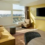 By Marriott Aparthotel Lille