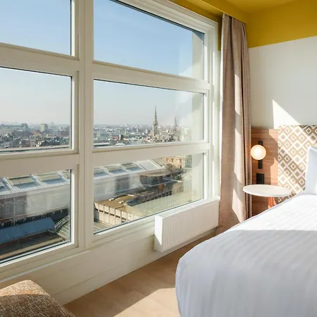 By Marriott Aparthotel Lille