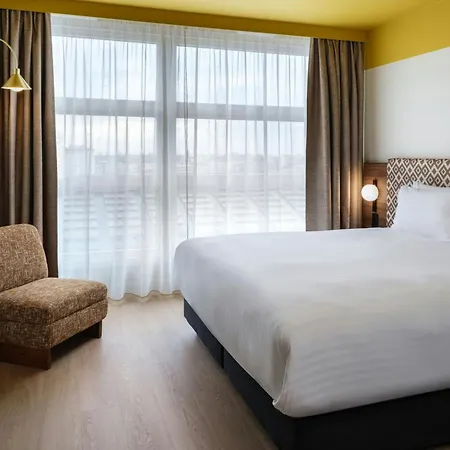 By Marriott Aparthotel 3*