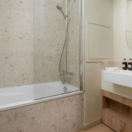 Residence Inn By Marriott Lille 3*