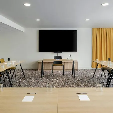 Residence Inn By Marriott Lille 3* Λιλ