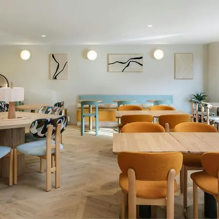 Aparthotel By Marriott 3*