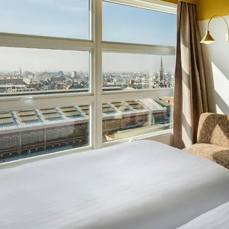 By Marriott Aparthotel Lille