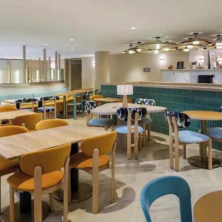 Aparthotel By Marriott