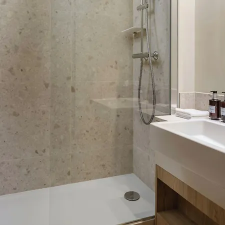 By Marriott Aparthotel 3*